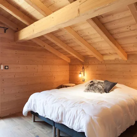Luxury Chalet Located In An Exceptional Setting In The Mountains Chamonix