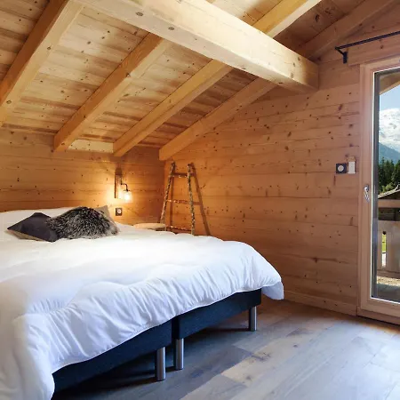 Luxury Chalet Located In An Exceptional Setting In The Mountains Chalet