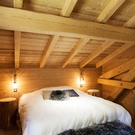 Chalet Luxury Chalet Located In An Exceptional Setting In The Mountains